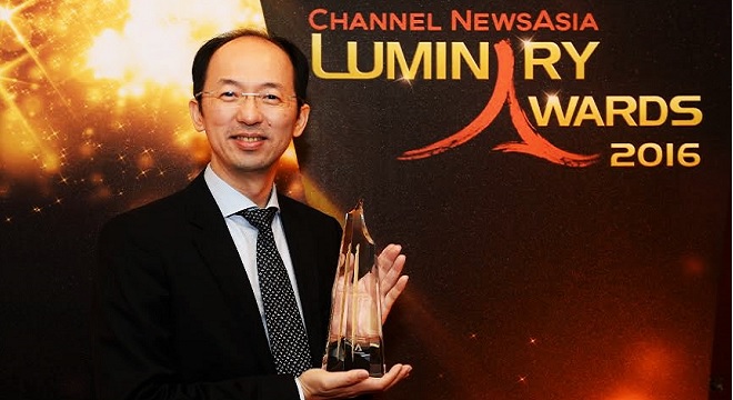 - ASUS-remporte-le-prix-Innovation-Luminary-Award-2016-de-Channel-NewsAsia-0